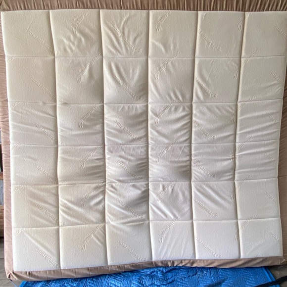 Tempur-Pedic